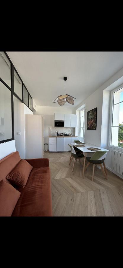 La Marine Lägenhet Deauville Exteriör bild